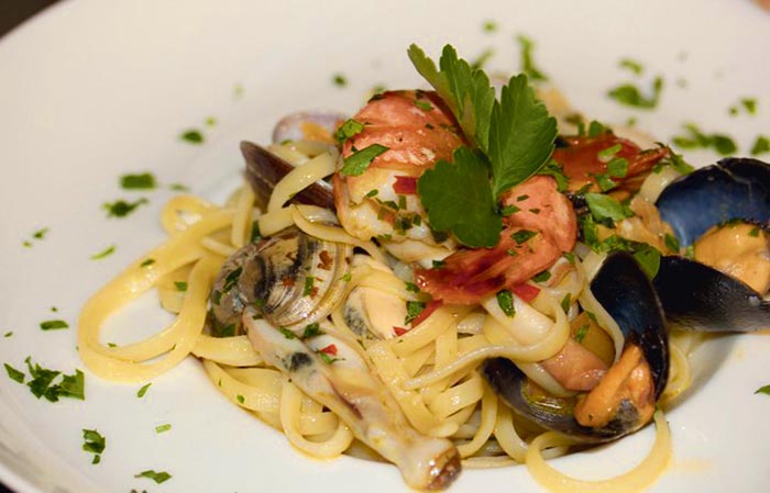 Nudeln mit Fisch